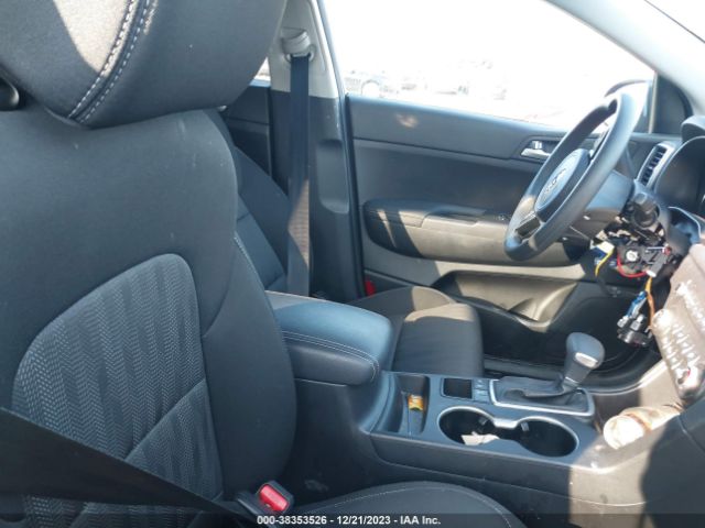 Photo 4 VIN: KNDPMCAC7N7954126 - KIA SPORTAGE 