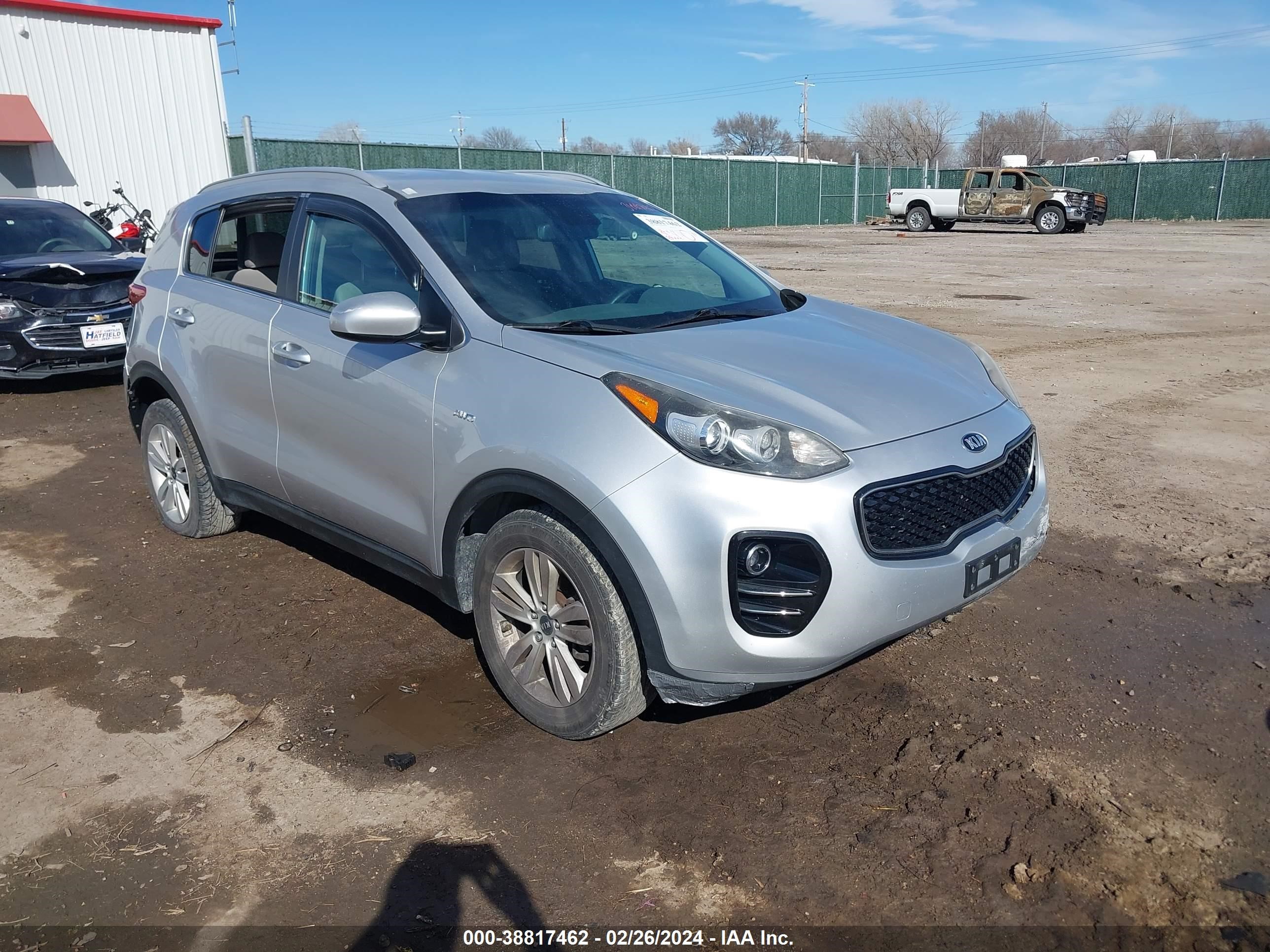 Photo 0 VIN: KNDPMCAC8H7073763 - KIA SPORTAGE 