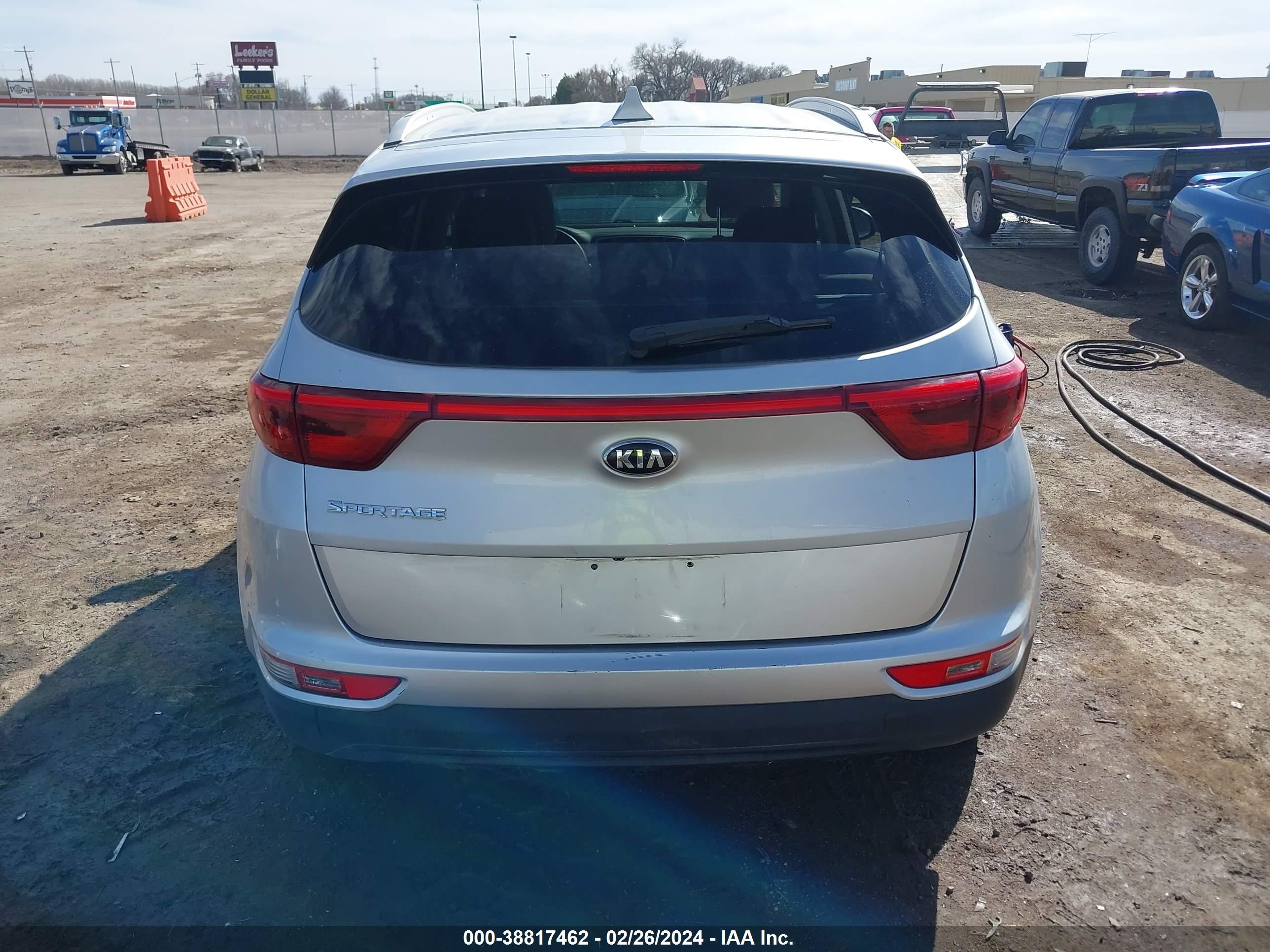 Photo 15 VIN: KNDPMCAC8H7073763 - KIA SPORTAGE 