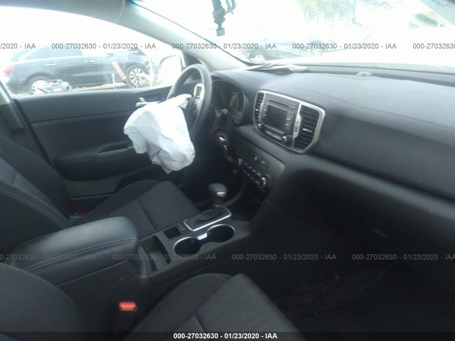 Photo 4 VIN: KNDPMCAC8K7533768 - KIA SPORTAGE 