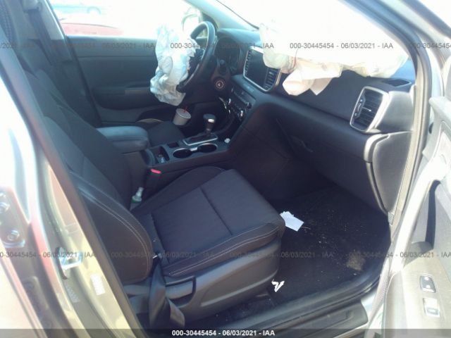 Photo 4 VIN: KNDPMCAC8L7683090 - KIA SPORTAGE 