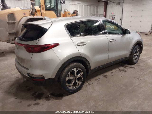 Photo 3 VIN: KNDPMCAC8L7808878 - KIA SPORTAGE 