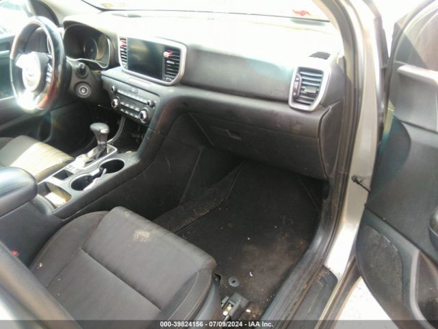 Photo 4 VIN: KNDPMCAC8M7885400 - KIA SPORTAGE 