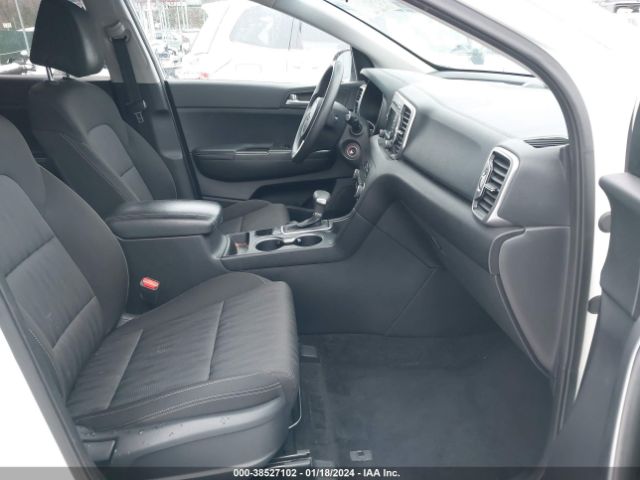 Photo 4 VIN: KNDPMCAC9H7034602 - KIA SPORTAGE 