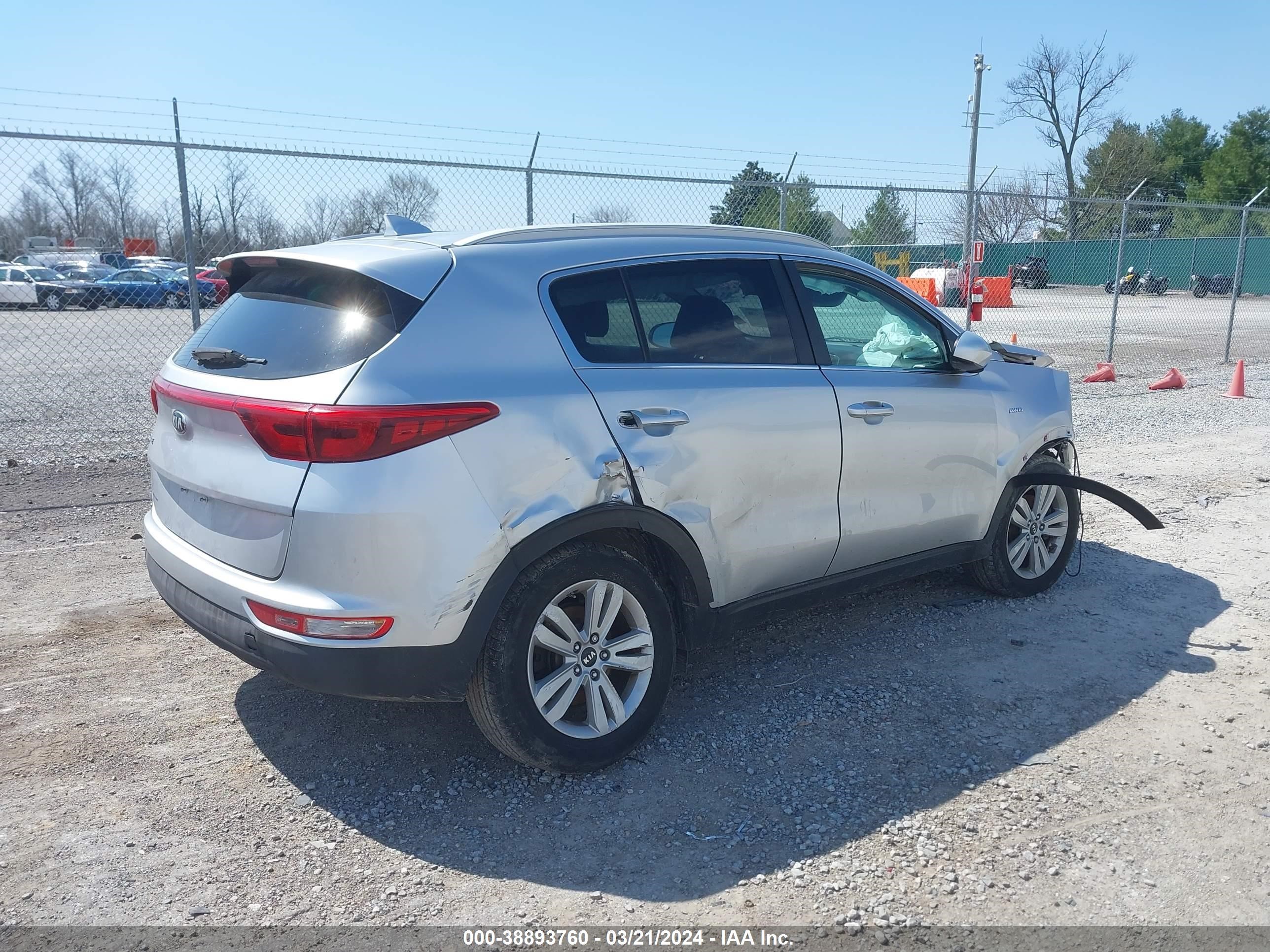 Photo 3 VIN: KNDPMCAC9H7052131 - KIA SPORTAGE 