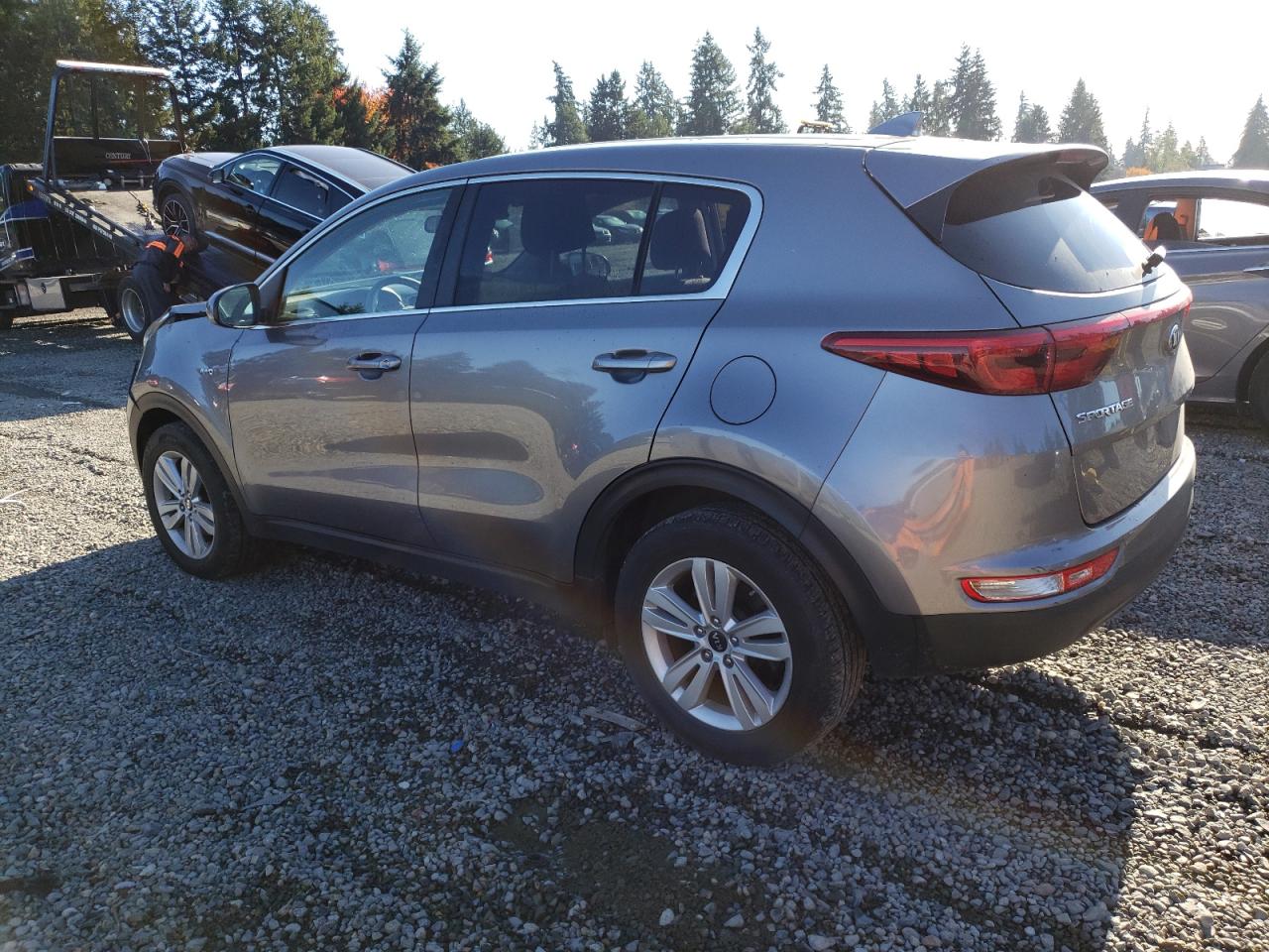 Photo 1 VIN: KNDPMCAC9J7326773 - KIA SPORTAGE 