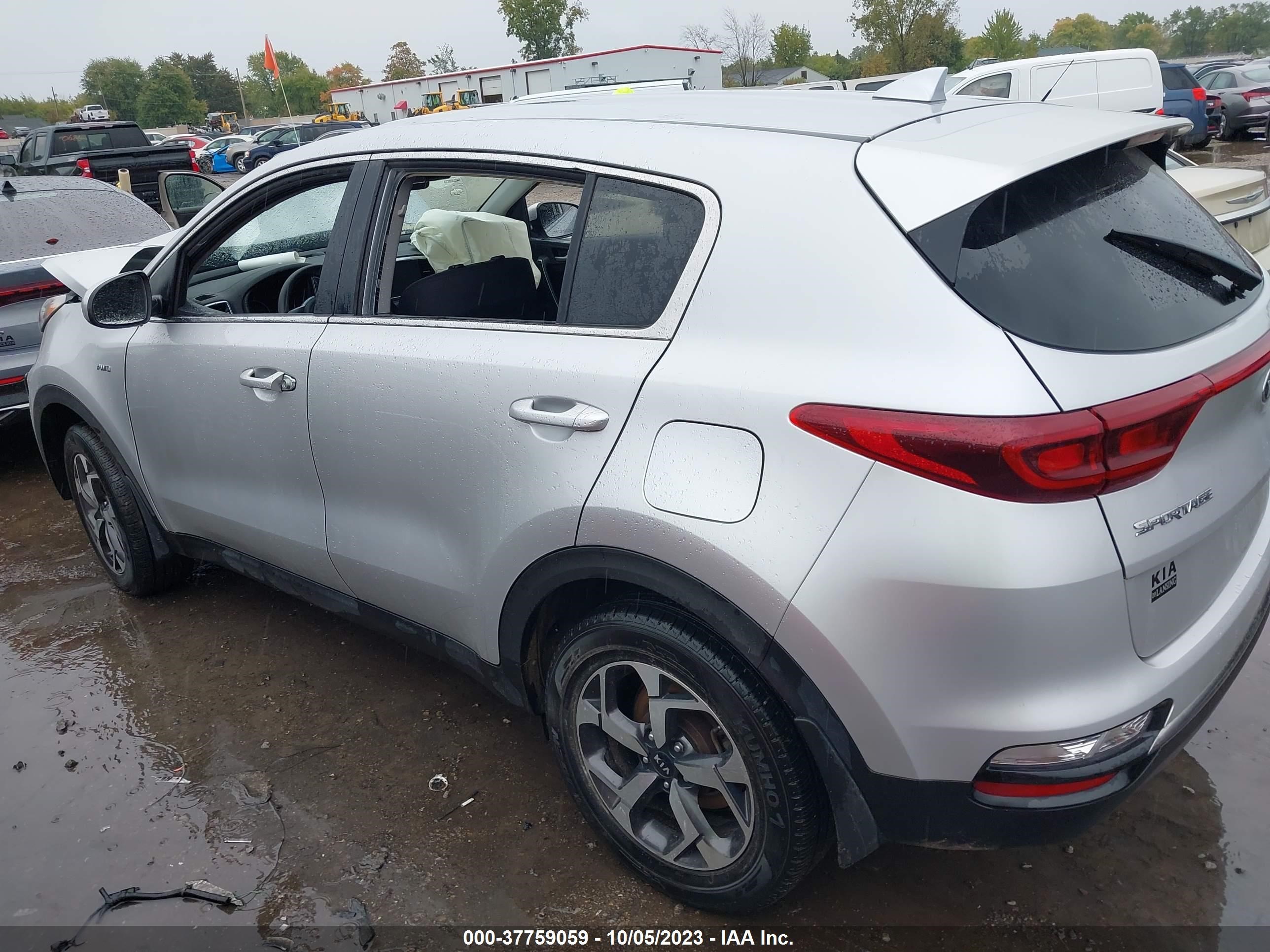 Photo 12 VIN: KNDPMCAC9L7828525 - KIA SPORTAGE 