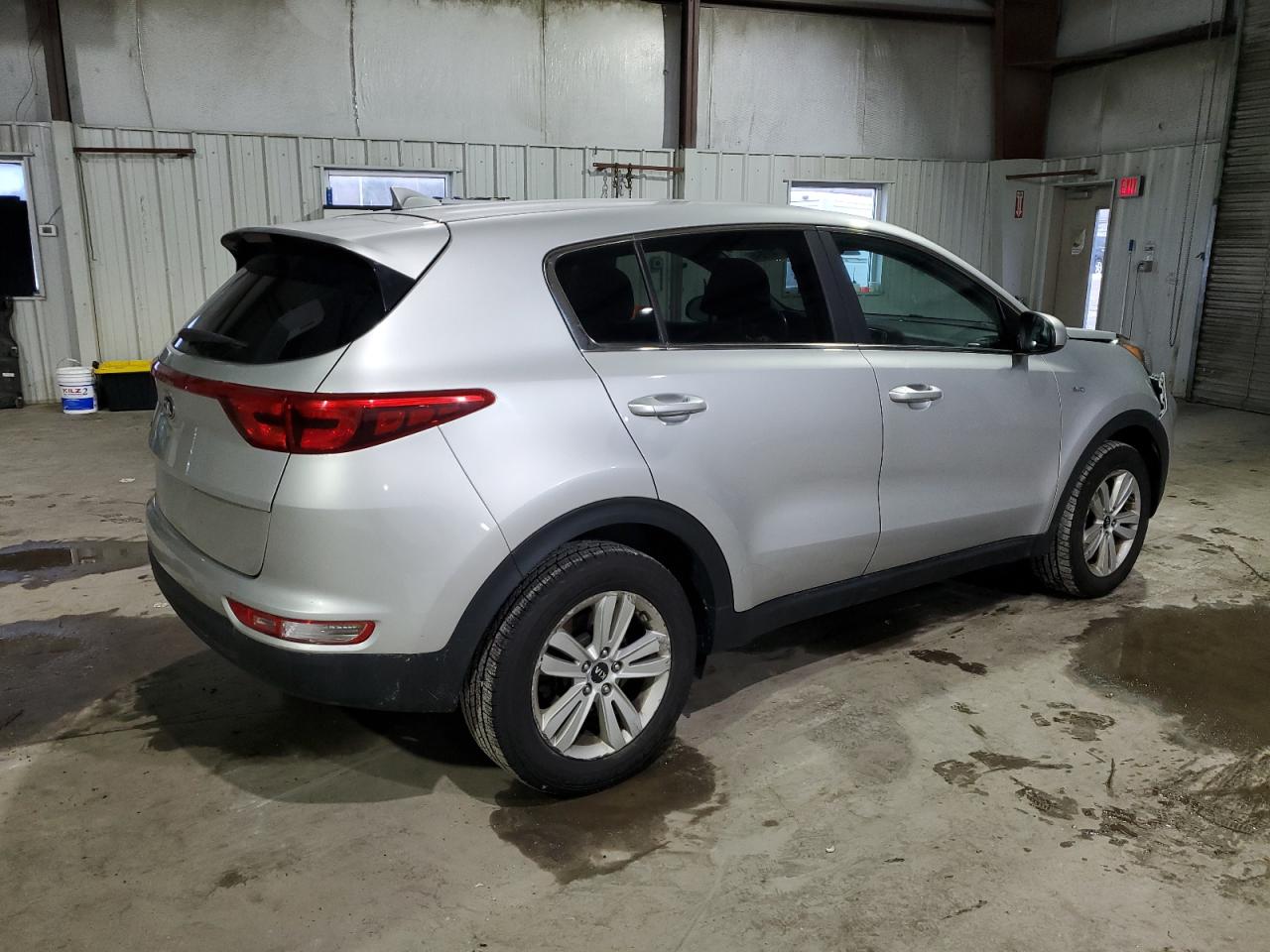 Photo 2 VIN: KNDPMCACXH7039548 - KIA SPORTAGE 