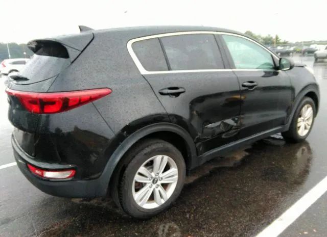 Photo 3 VIN: KNDPMCACXJ7402713 - KIA SPORTAGE 