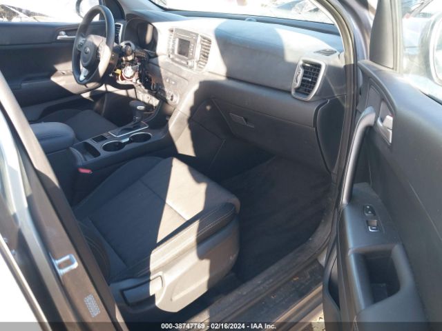 Photo 4 VIN: KNDPMCACXK7592370 - KIA SPORTAGE 