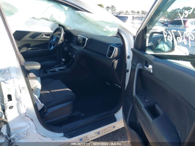 Photo 4 VIN: KNDPMCACXM7926769 - KIA SPORTAGE 