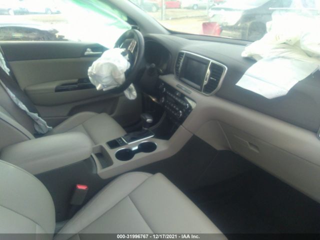 Photo 4 VIN: KNDPN3AC2K7577049 - KIA SPORTAGE 