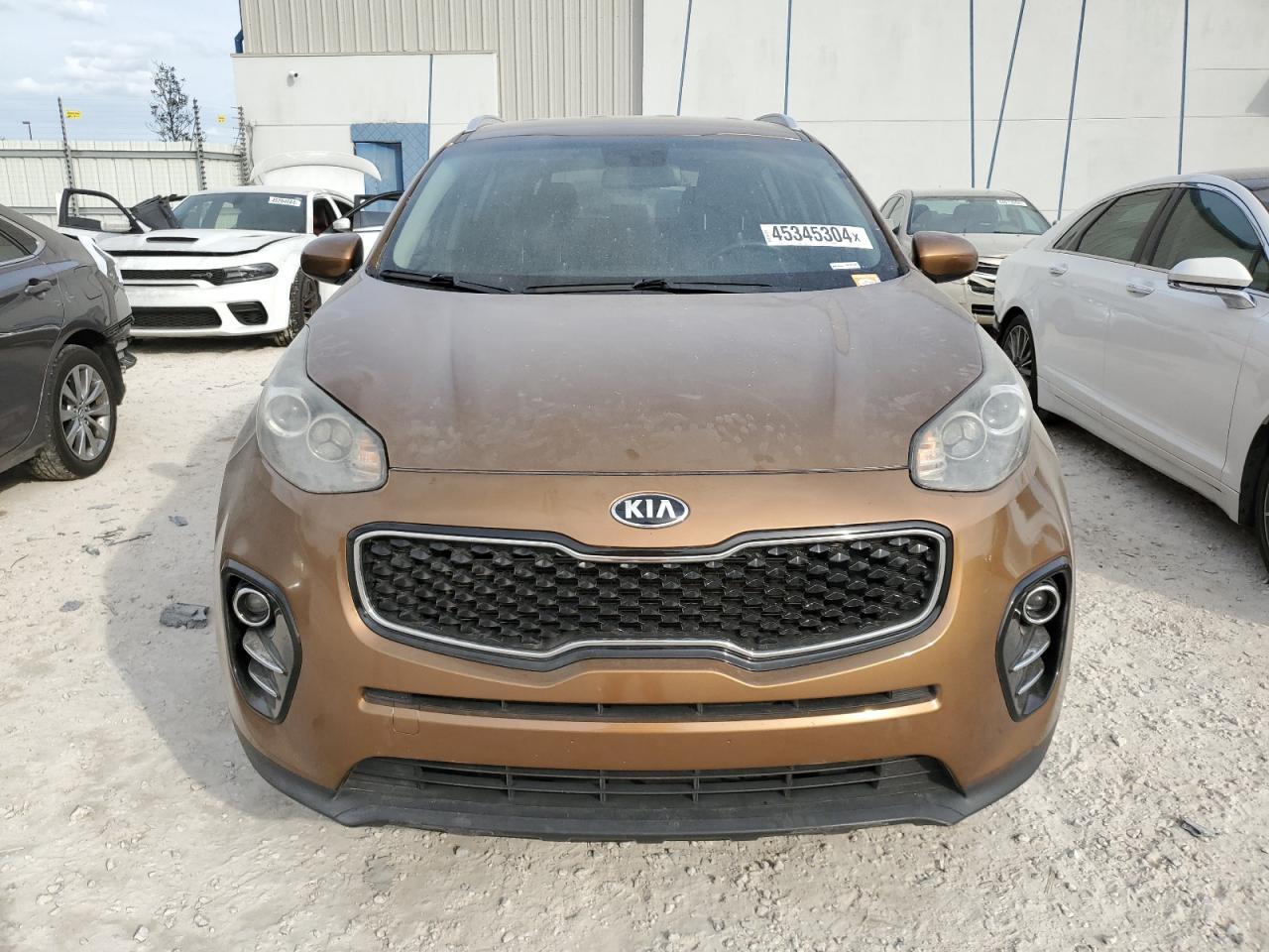 Photo 4 VIN: KNDPN3AC4H7098818 - KIA SPORTAGE 