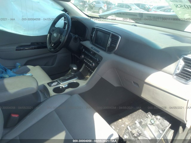 Photo 4 VIN: KNDPN3AC8J7353556 - KIA SPORTAGE 