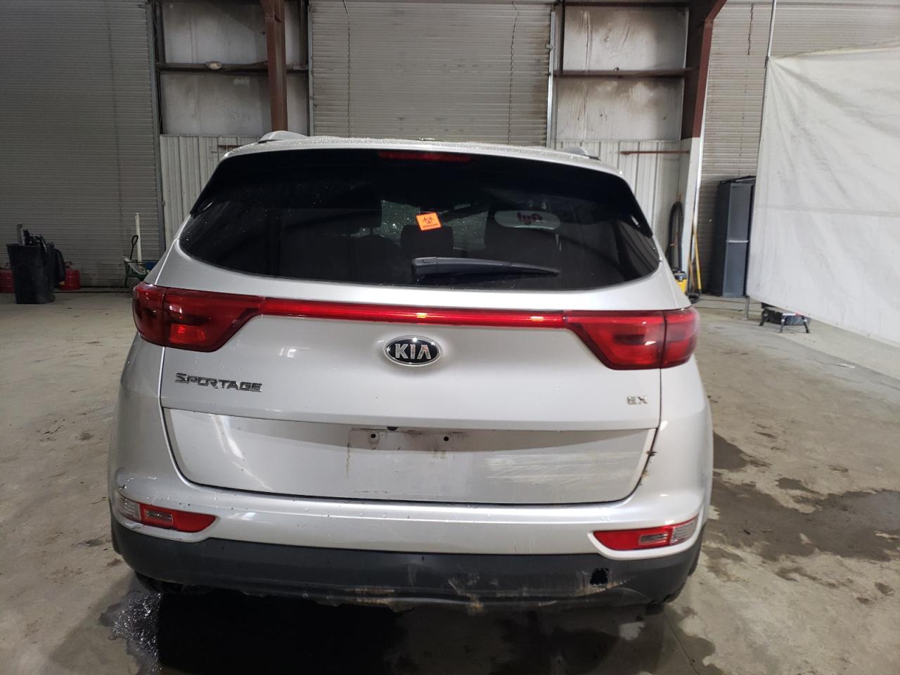 Photo 5 VIN: KNDPNCAC2J7389095 - KIA SPORTAGE 