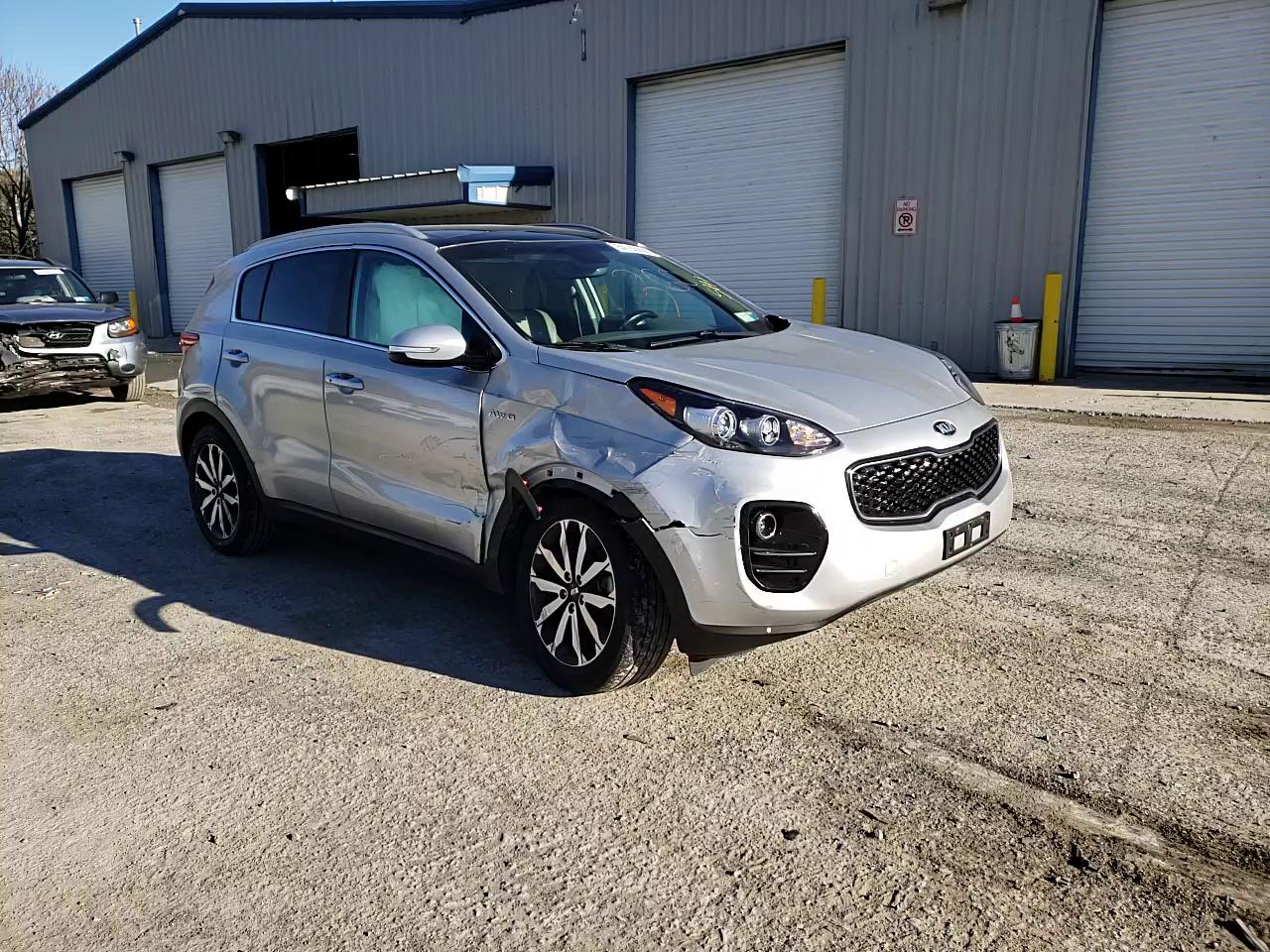 Photo 10 VIN: KNDPNCAC6H7215850 - KIA SPORTAGE 