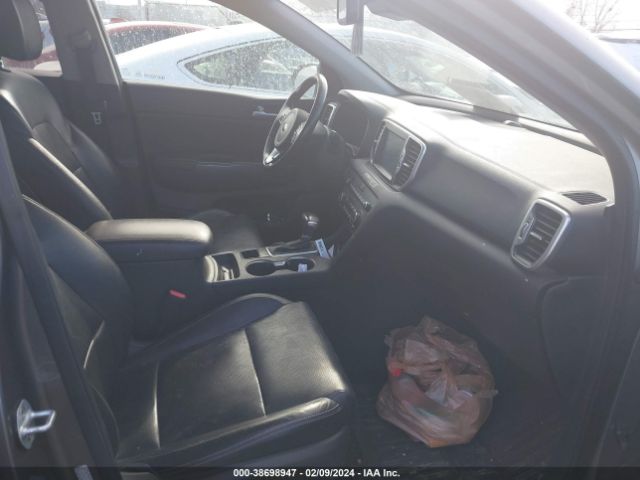 Photo 4 VIN: KNDPNCAC8H7052747 - KIA SPORTAGE 