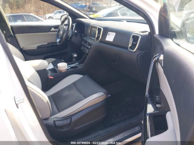 Photo 4 VIN: KNDPNCAC8K7546128 - KIA SPORTAGE 