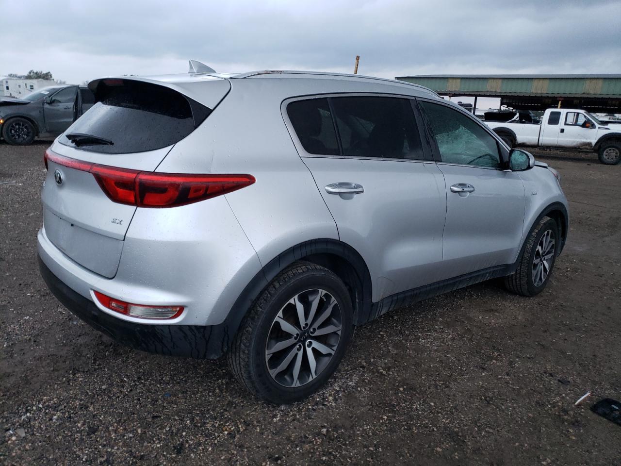 Photo 2 VIN: KNDPNCAC9H7144112 - KIA SPORTAGE 