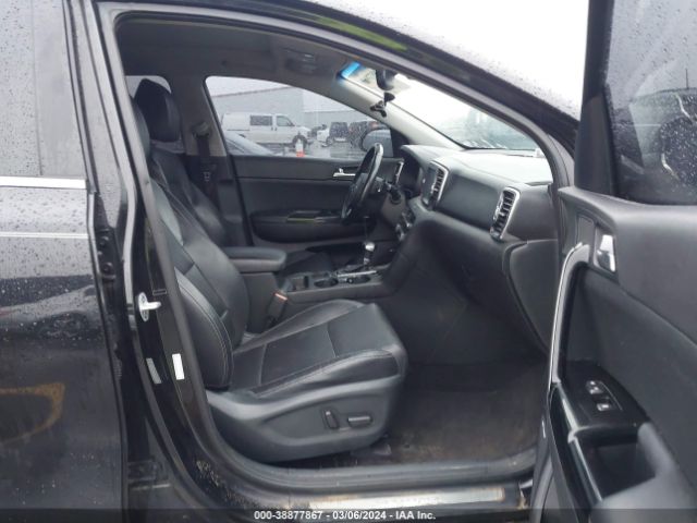 Photo 4 VIN: KNDPR3A6XH7049301 - KIA SPORTAGE 