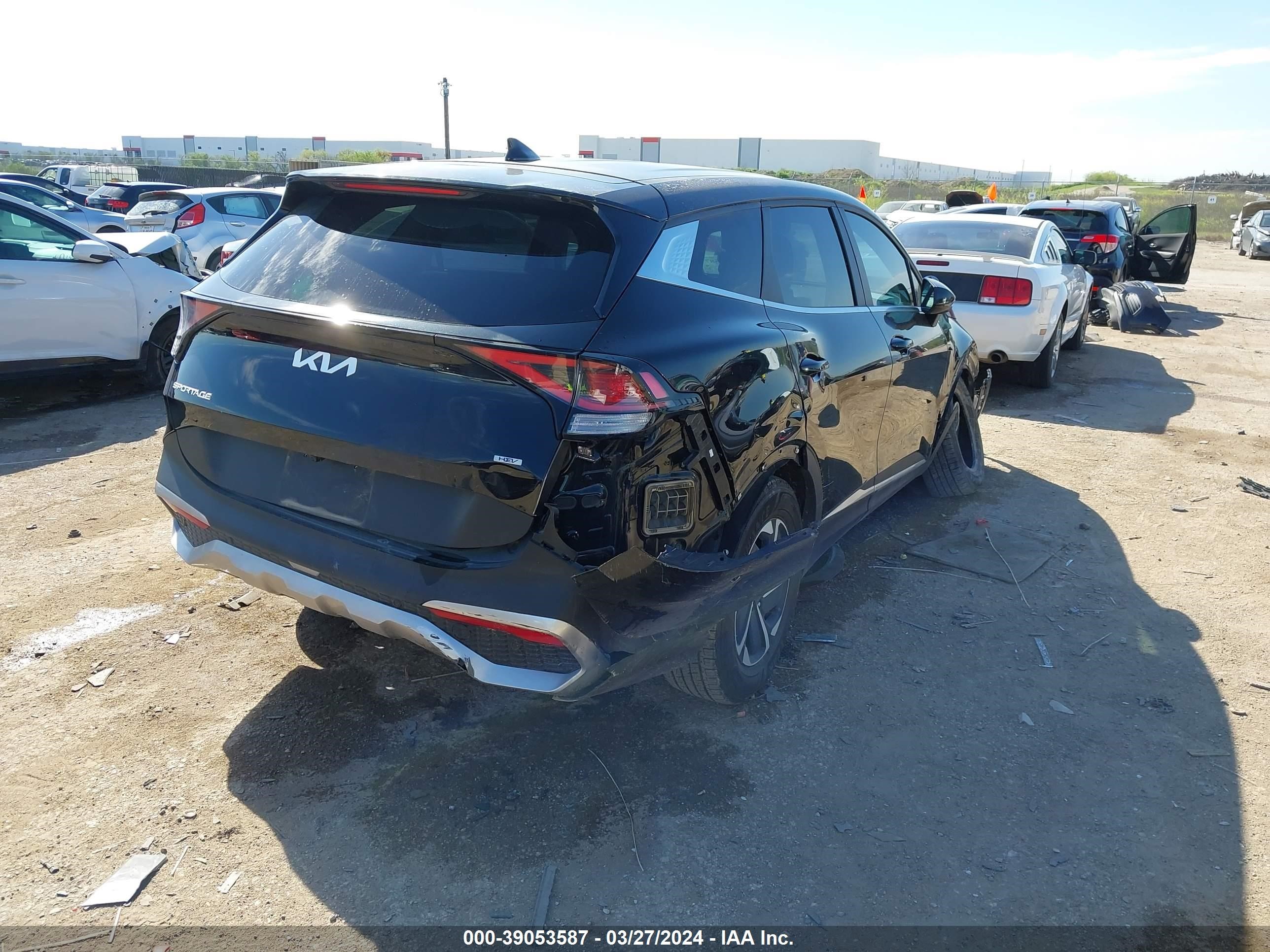 Photo 3 VIN: KNDPU3AG0P7060331 - KIA SPORTAGE 