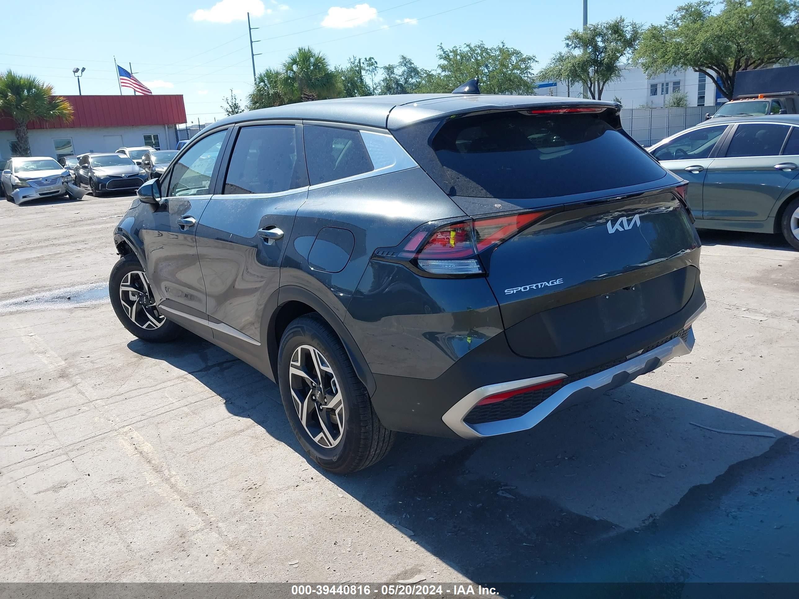 Photo 2 VIN: KNDPU3DF2R7251786 - KIA SPORTAGE 