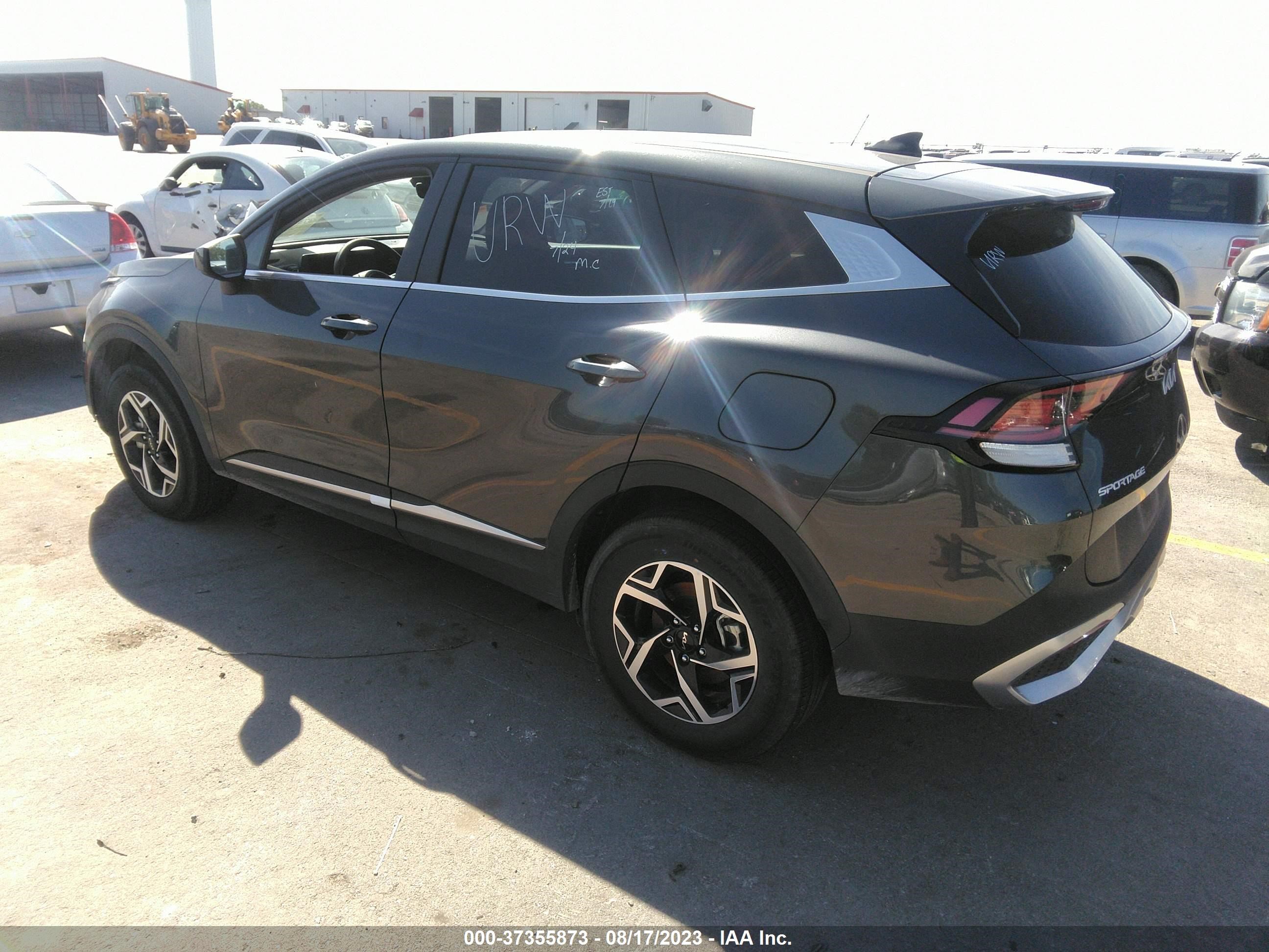 Photo 2 VIN: KNDPUCAF3P7085084 - KIA SPORTAGE 