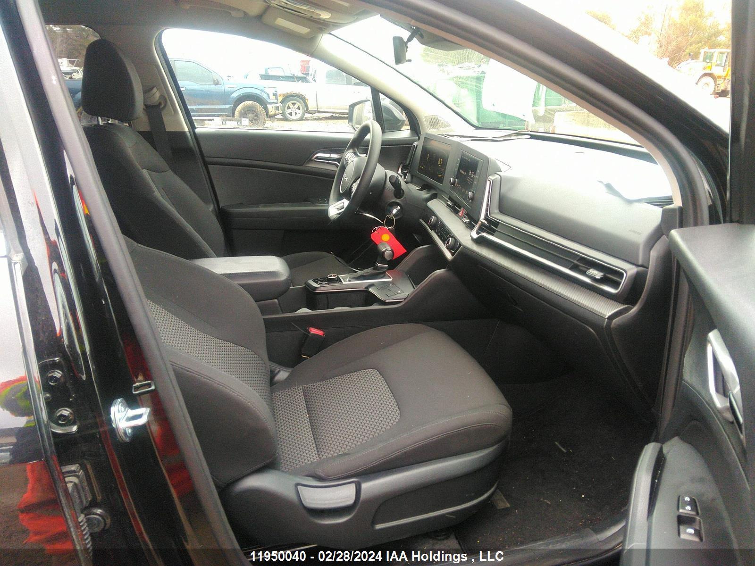 Photo 4 VIN: KNDPUCAF6P7170789 - KIA SPORTAGE 