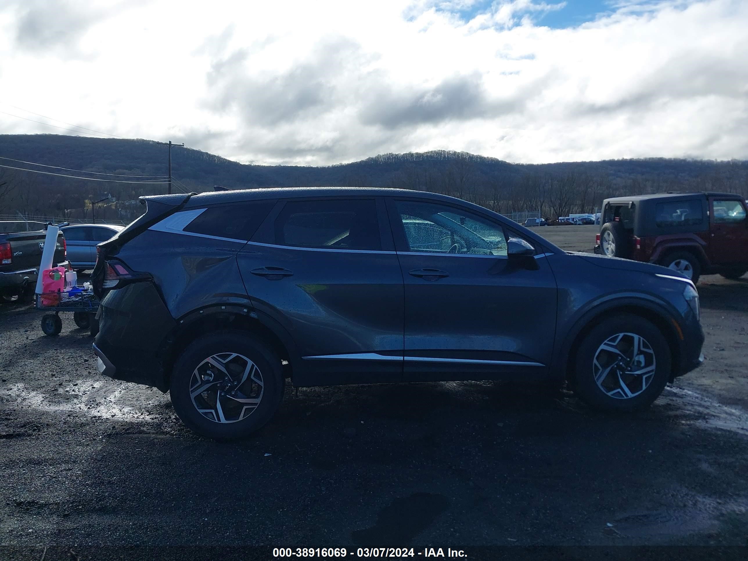 Photo 12 VIN: KNDPUCDFXR7224884 - KIA SPORTAGE 