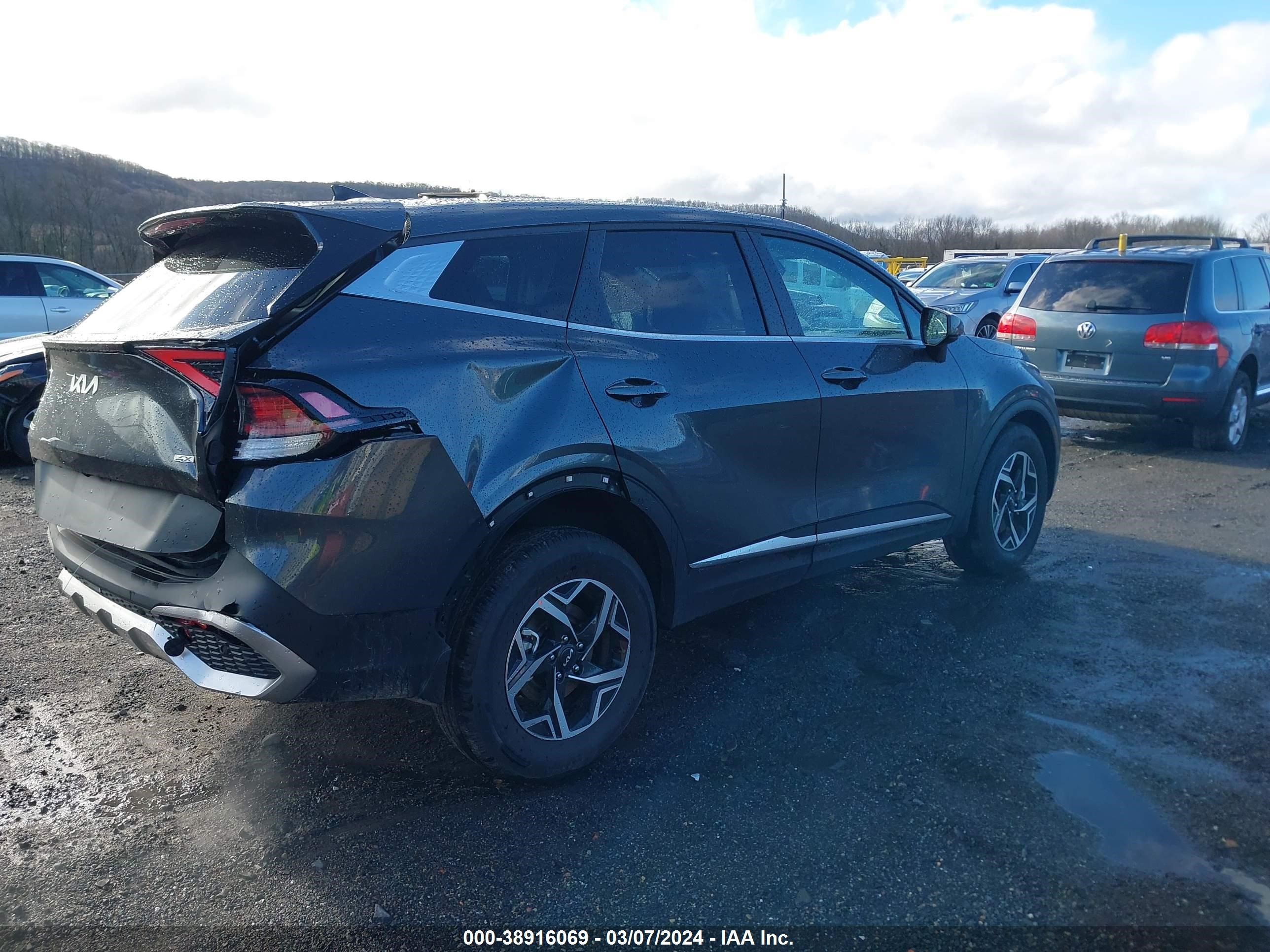 Photo 3 VIN: KNDPUCDFXR7224884 - KIA SPORTAGE 