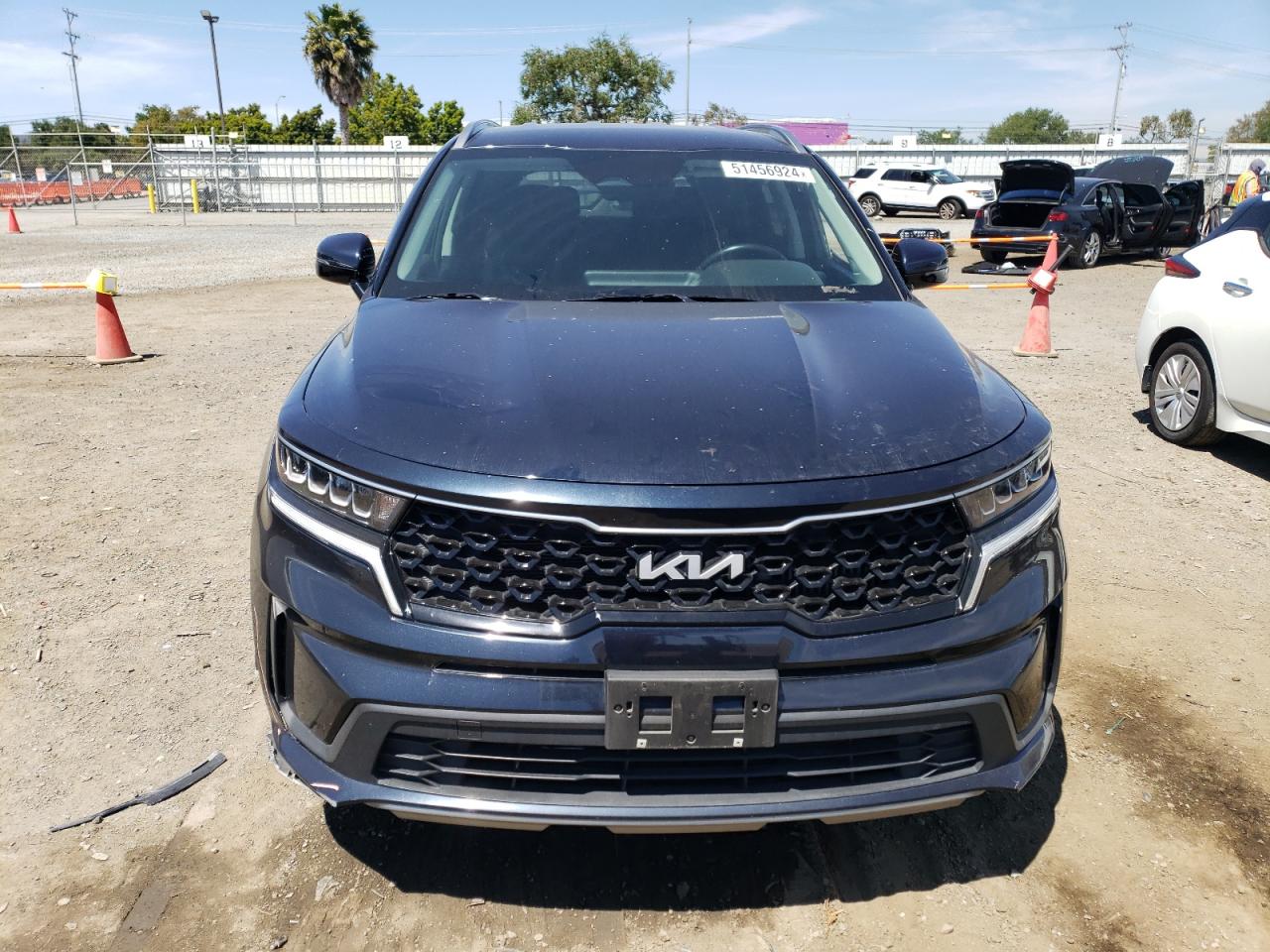 Photo 4 VIN: KNDRG4LG7N5073878 - KIA SORENTO 