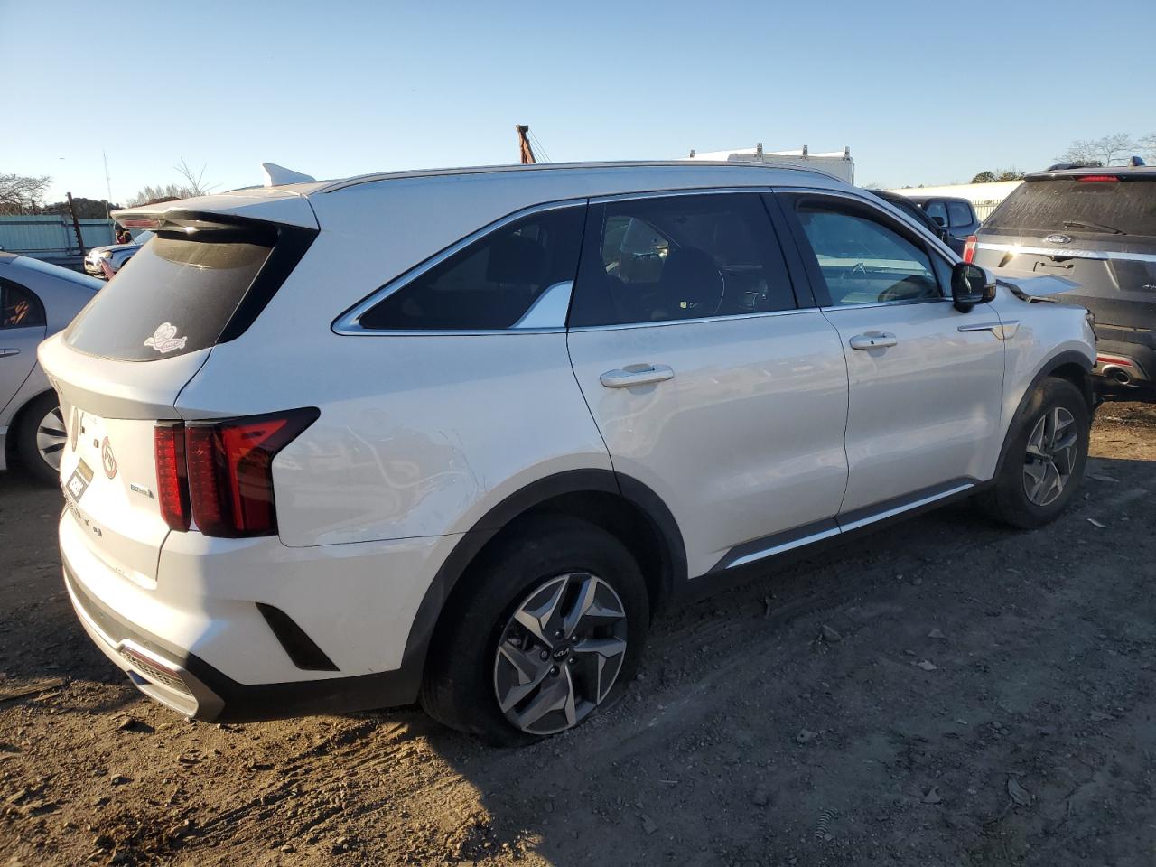 Photo 2 VIN: KNDRGDLG7N5081558 - KIA SORENTO 