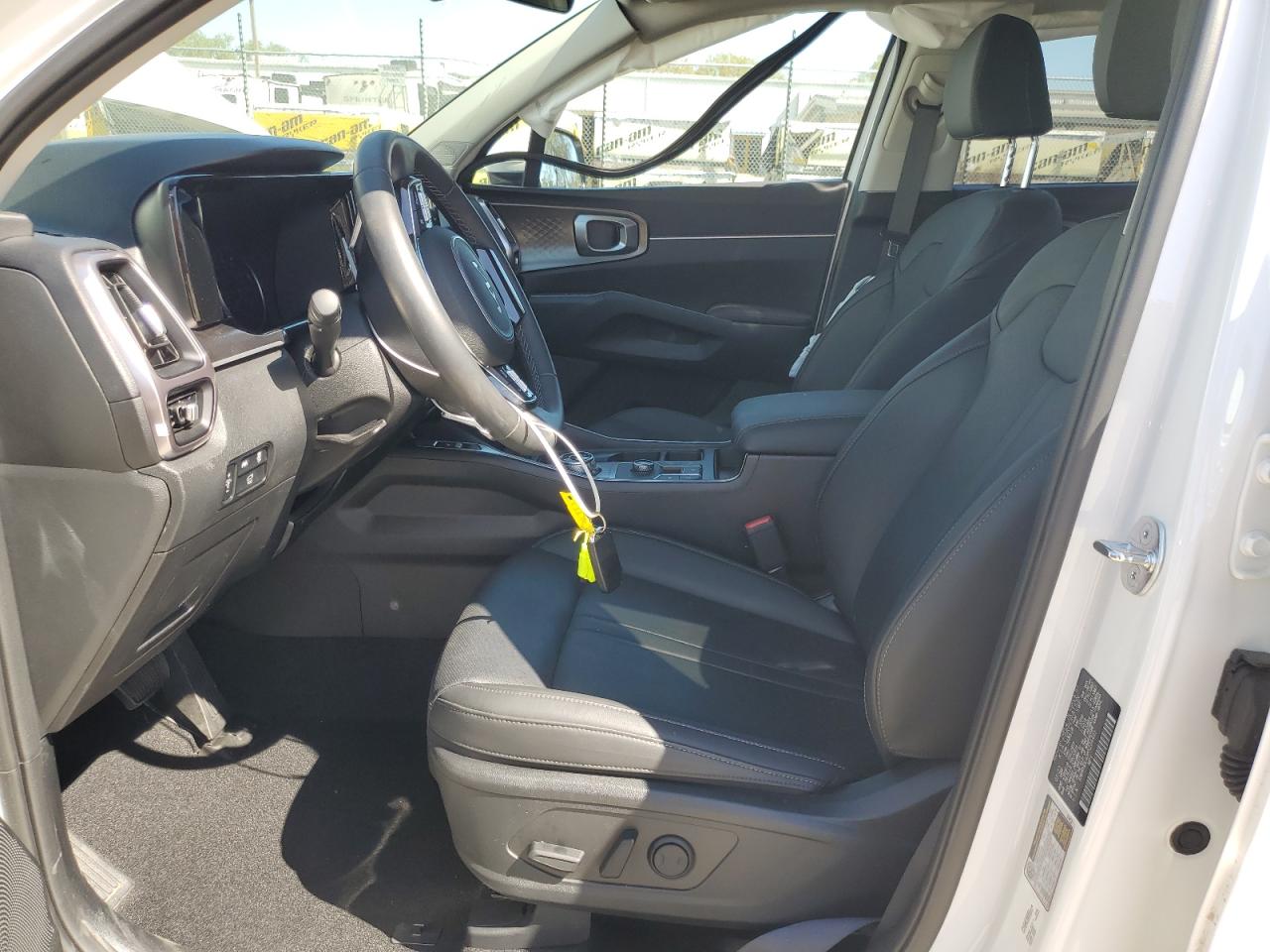 Photo 6 VIN: KNDRHDLG1P5224410 - KIA SORENTO 