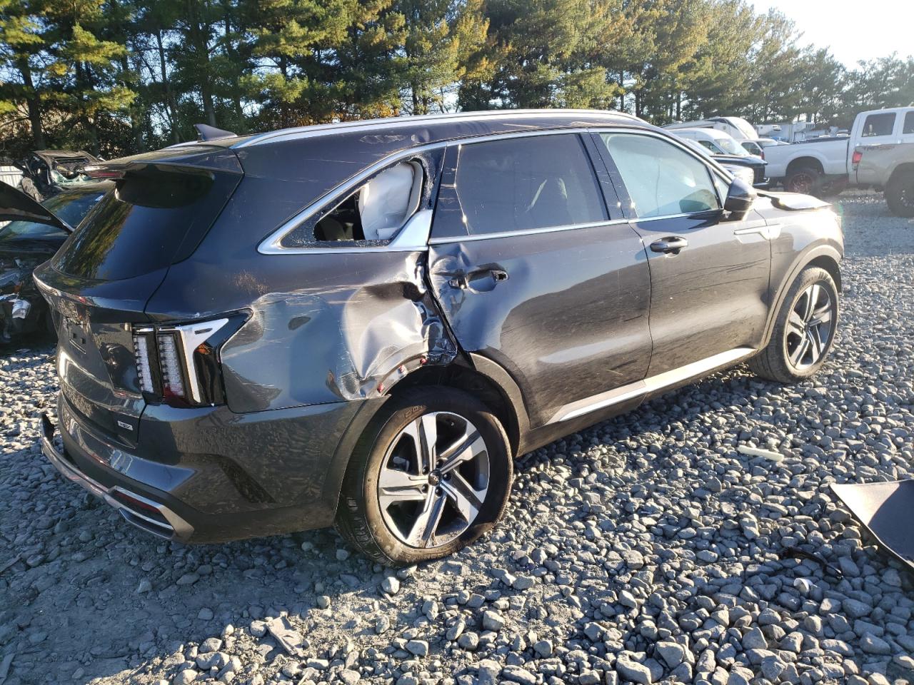 Photo 2 VIN: KNDRHDLG6P5155911 - KIA SORENTO 