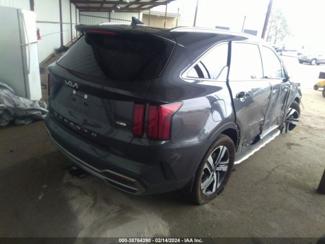 Photo 3 VIN: KNDRMDLH8N5109191 - KIA SORENTO PLUG-IN HYBRID 