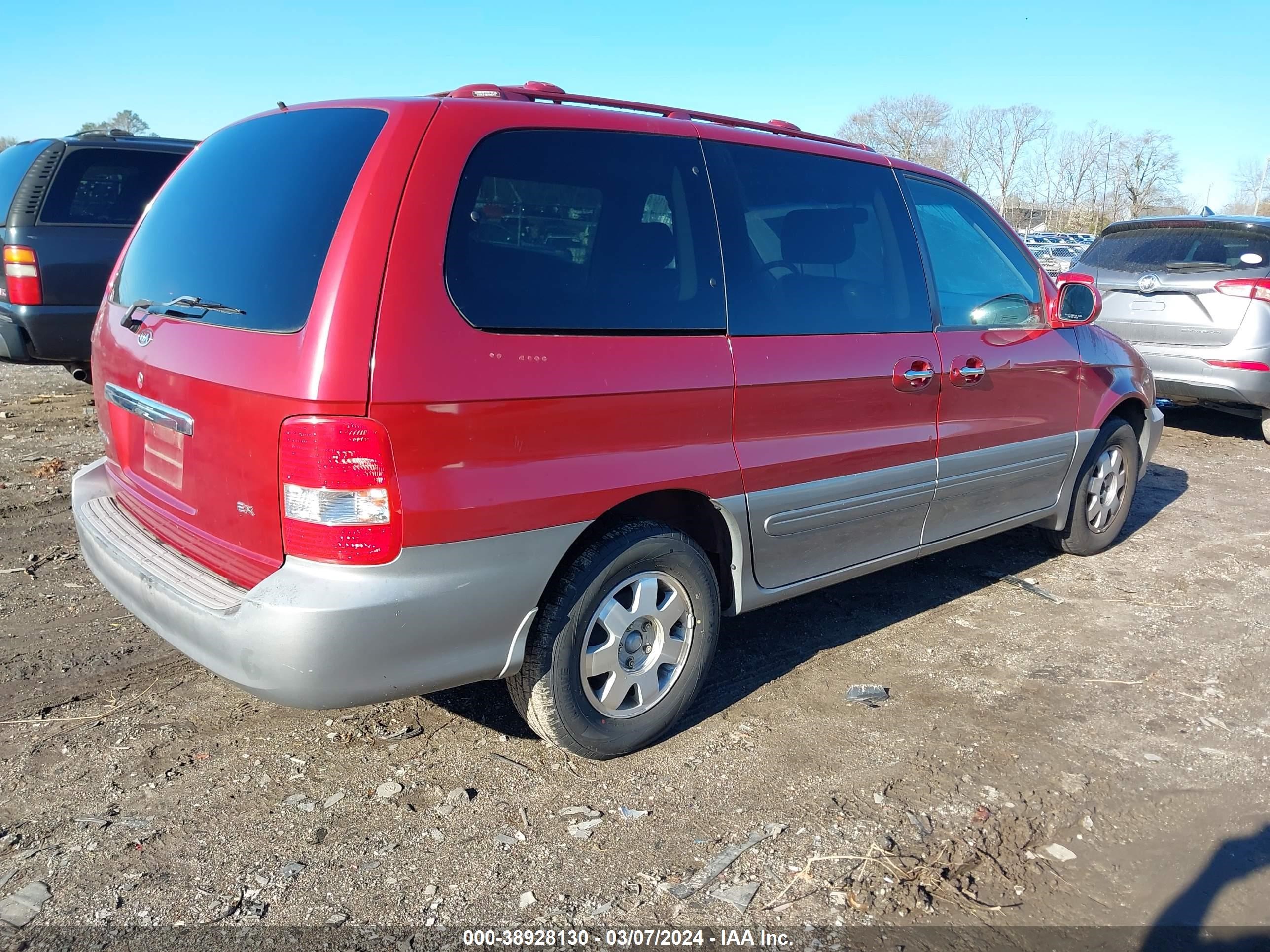 Photo 3 VIN: KNDUP131136430872 - KIA SEDONA 