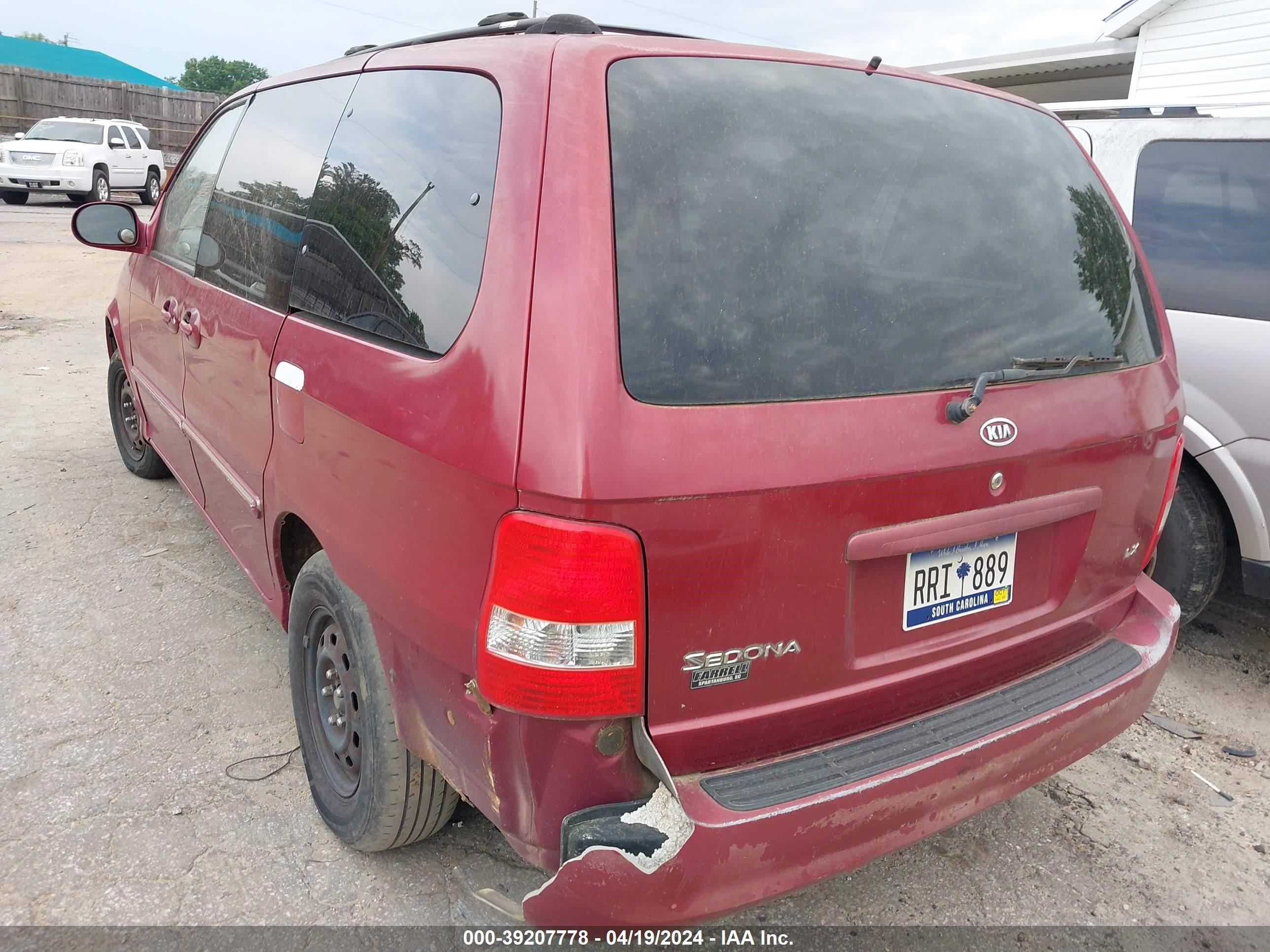 Photo 2 VIN: KNDUP131156628029 - KIA SEDONA 