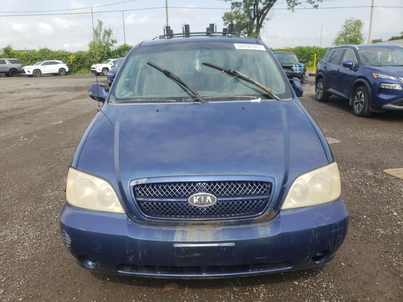 Photo 4 VIN: KNDUP131446610333 - KIA SEDONA 