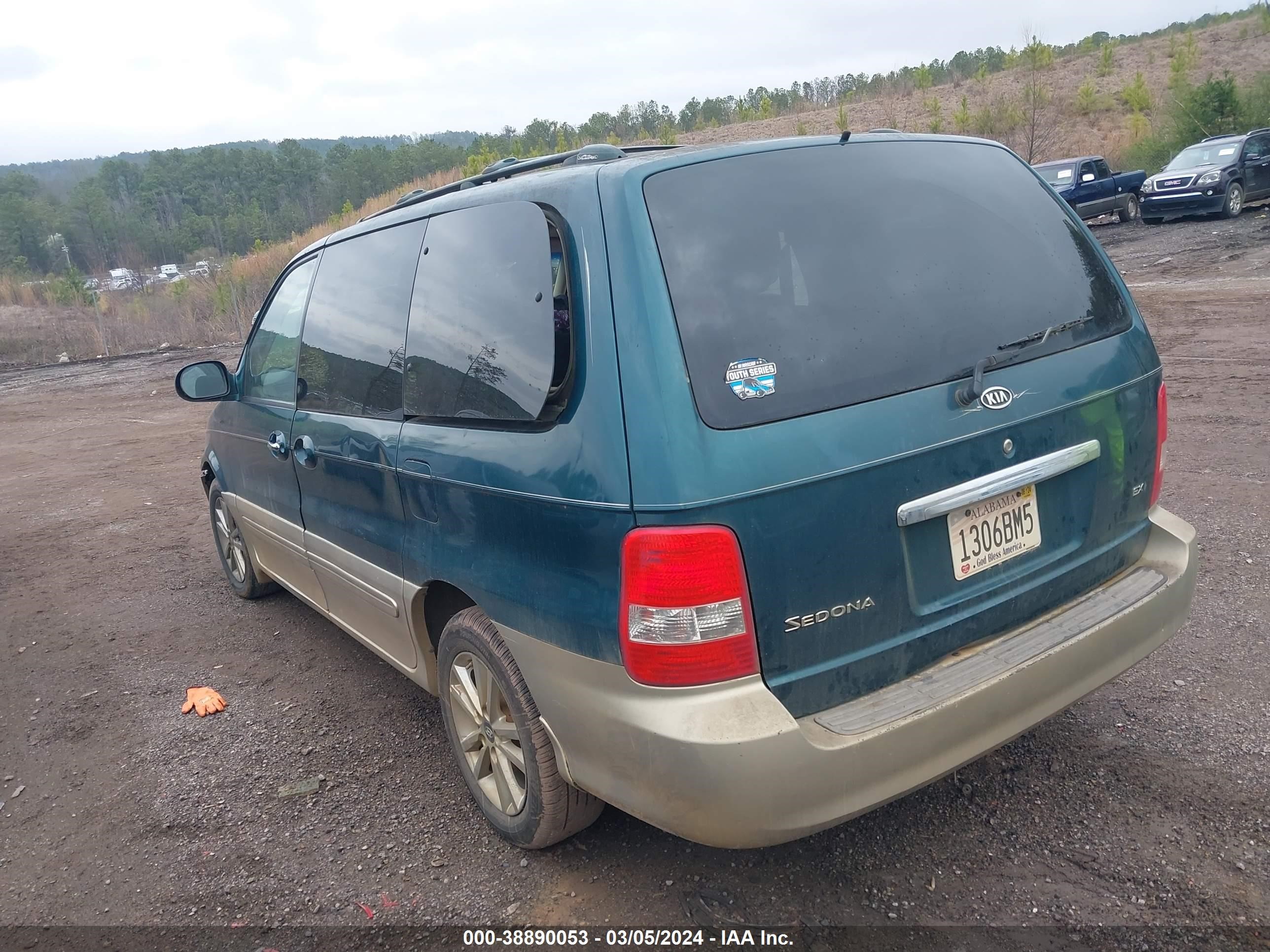 Photo 2 VIN: KNDUP131836464114 - KIA SEDONA 