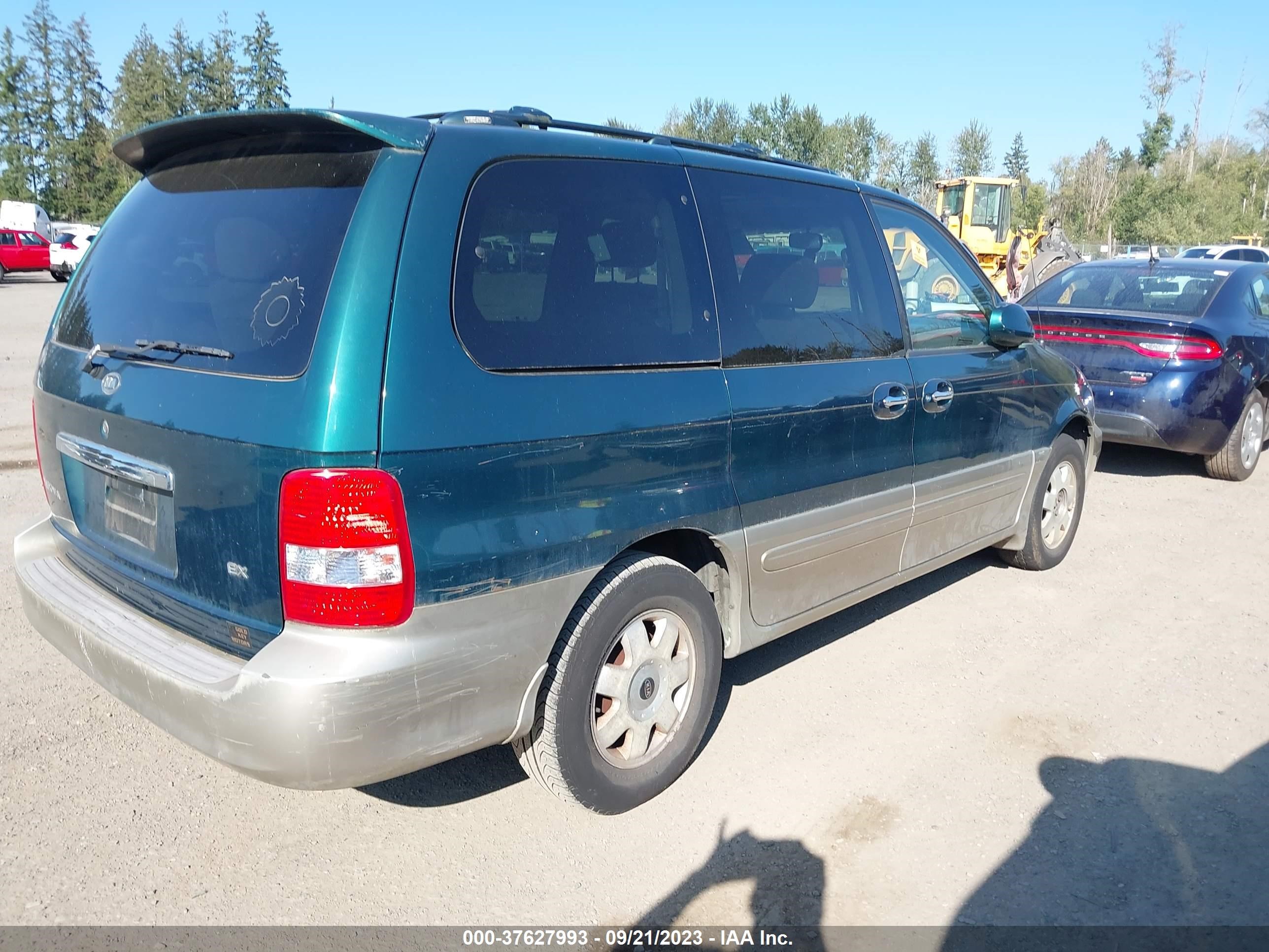 Photo 3 VIN: KNDUP131X36409972 - KIA SEDONA 