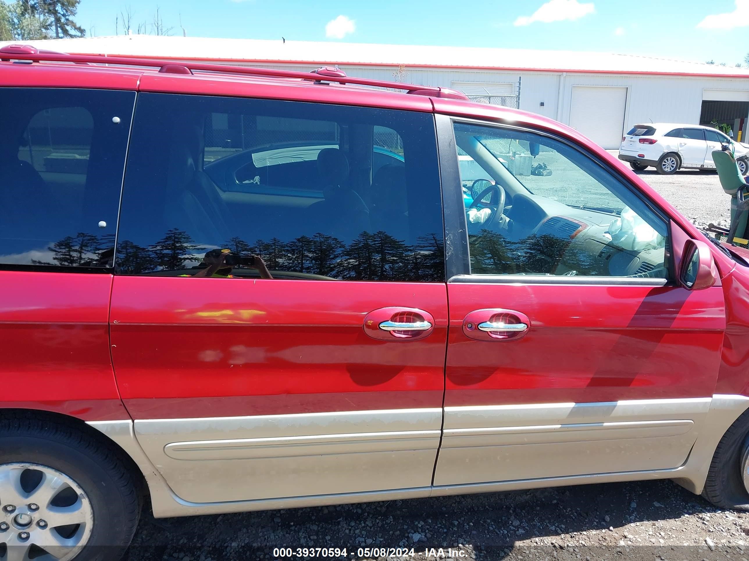 Photo 12 VIN: KNDUP132056690823 - KIA SEDONA 