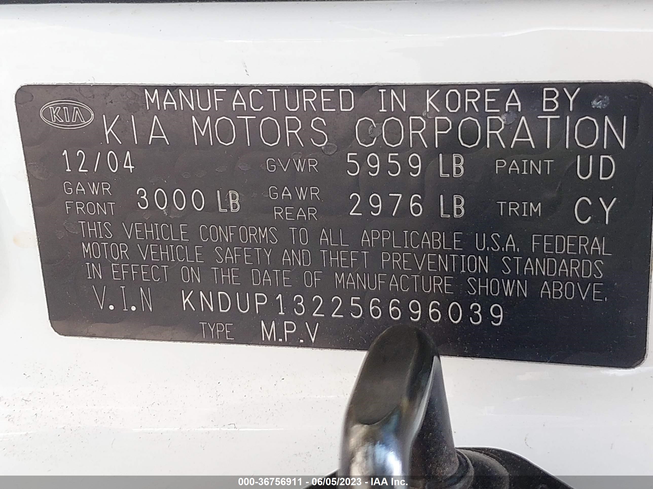 Photo 8 VIN: KNDUP132256696039 - KIA SEDONA 