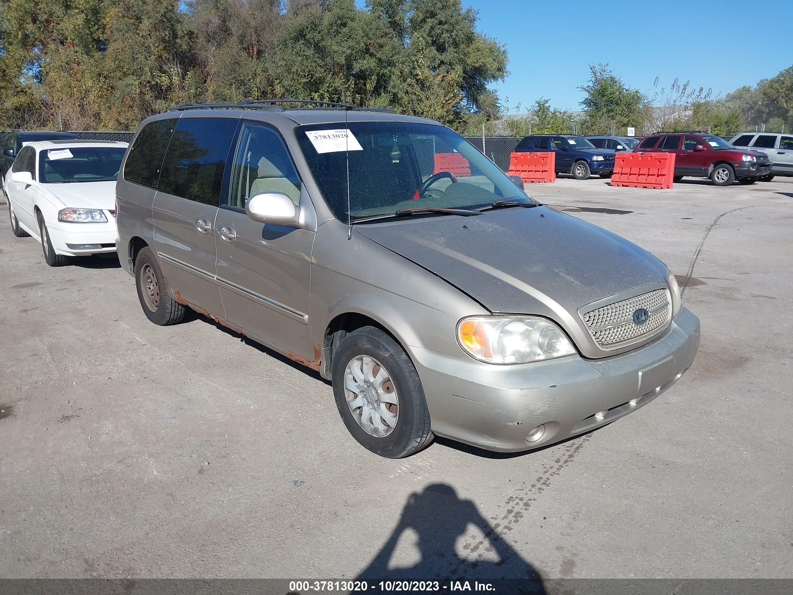 Photo 0 VIN: KNDUP132556673855 - KIA SEDONA 