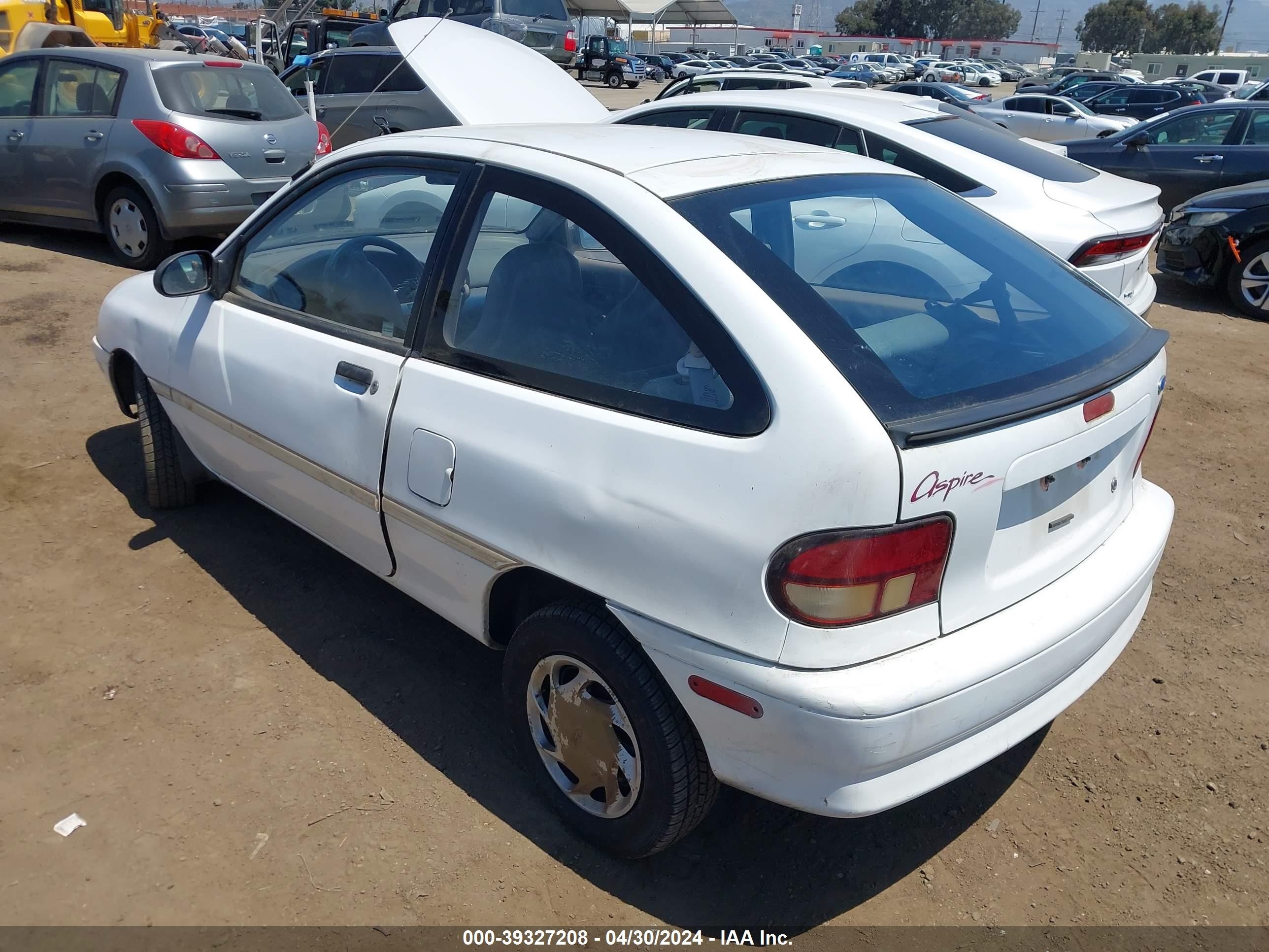 Photo 2 VIN: KNJLT05H1S6128294 - FORD ASPIRE 