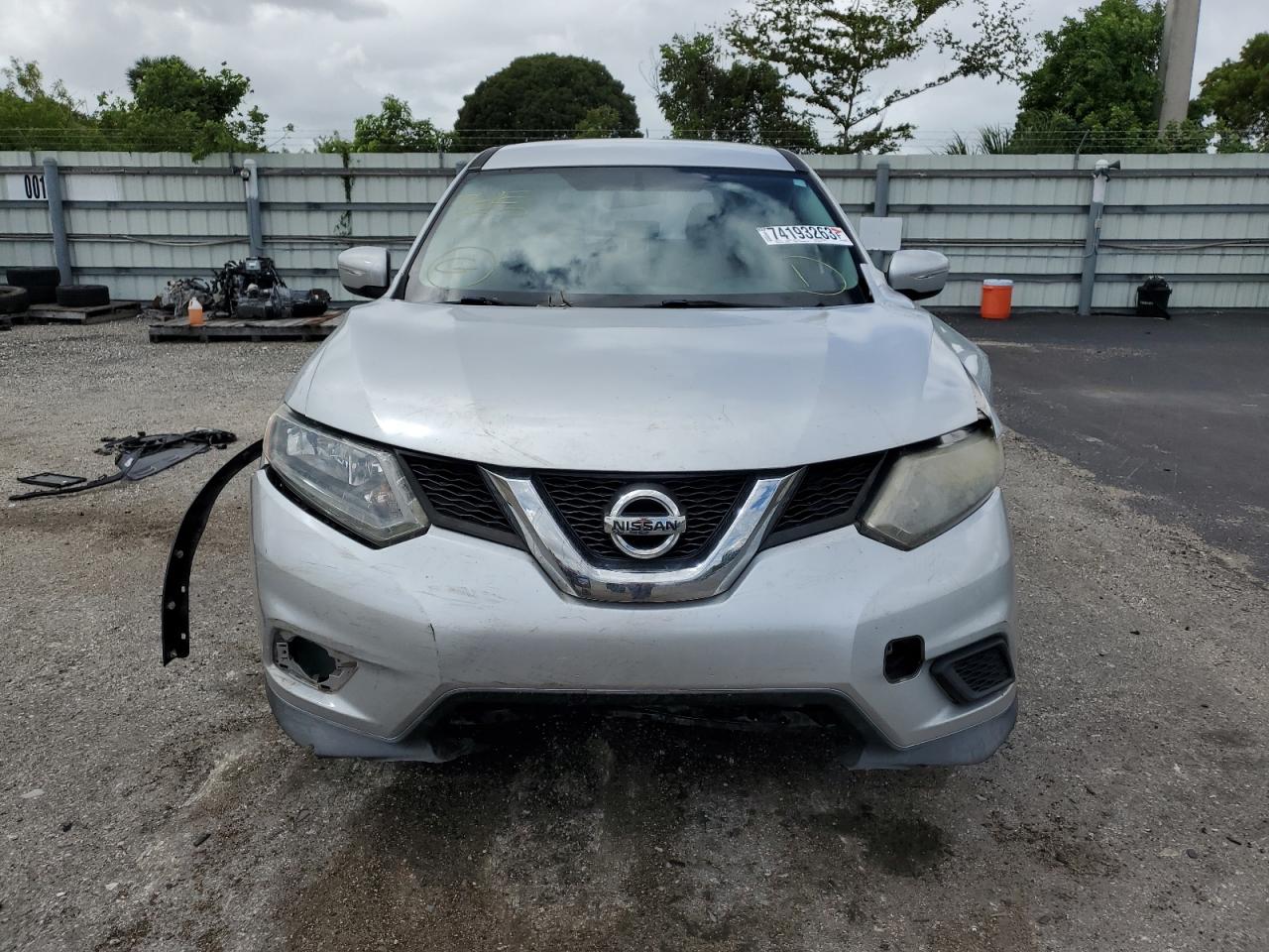 Photo 4 VIN: KNMAT2MT0FP572634 - NISSAN ROGUE 