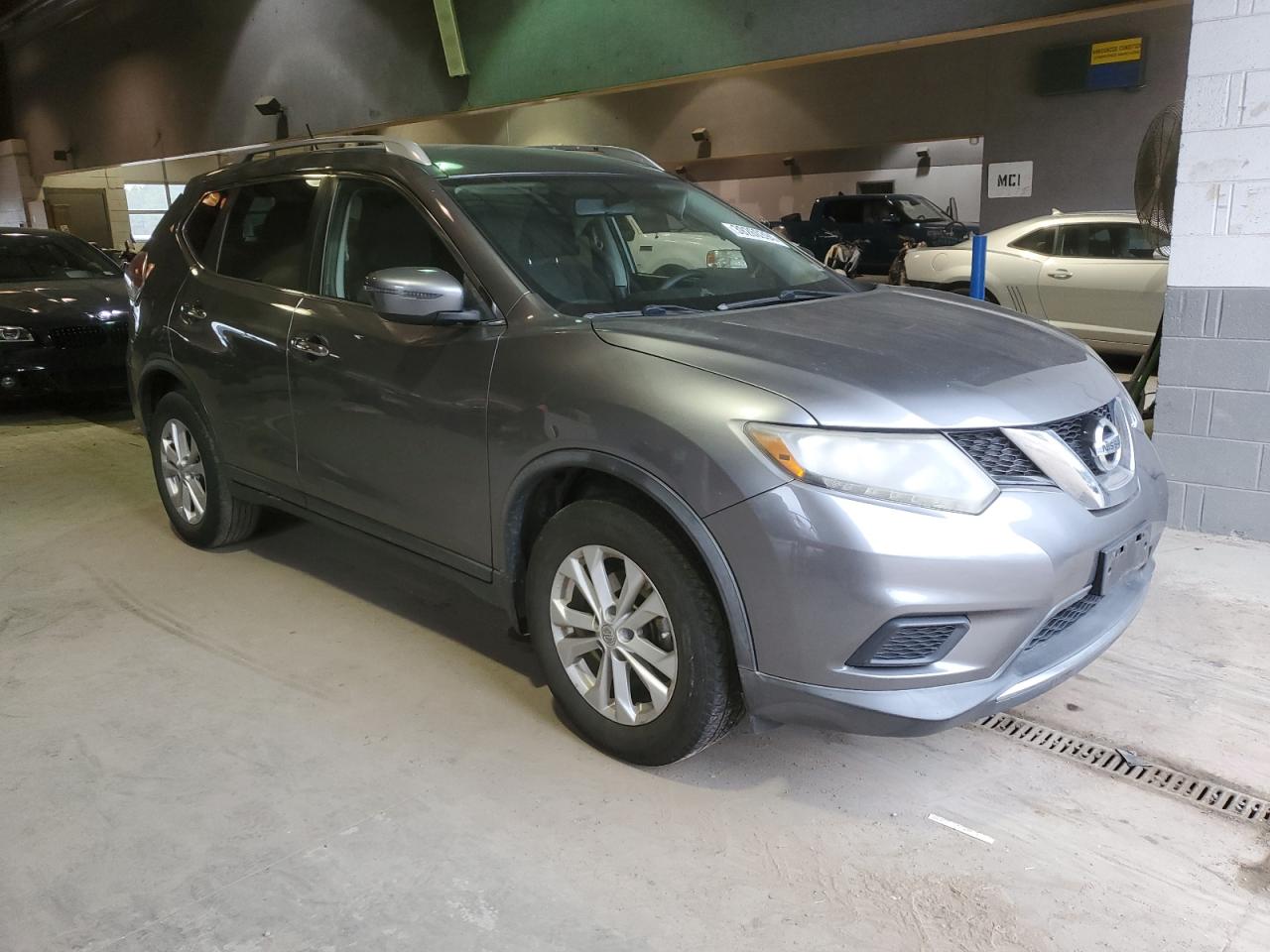 Photo 3 VIN: KNMAT2MT0GP632770 - NISSAN ROGUE 