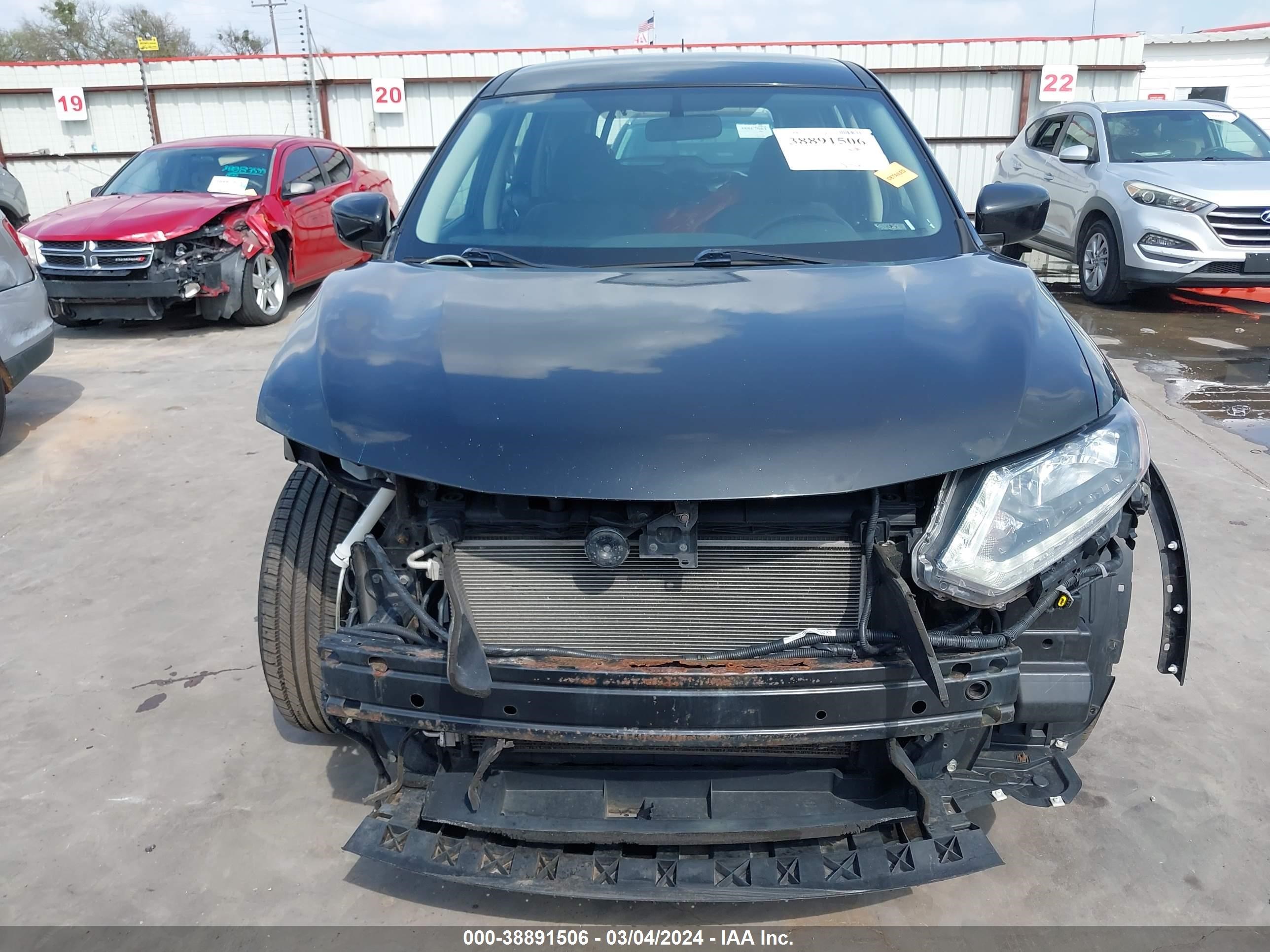 Photo 12 VIN: KNMAT2MT0GP696534 - NISSAN ROGUE 