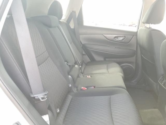 Photo 5 VIN: KNMAT2MT0JP585442 - NISSAN ROGUE S 