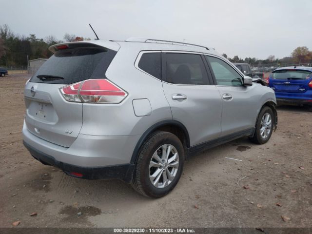 Photo 3 VIN: KNMAT2MT1FP557334 - NISSAN ROGUE 