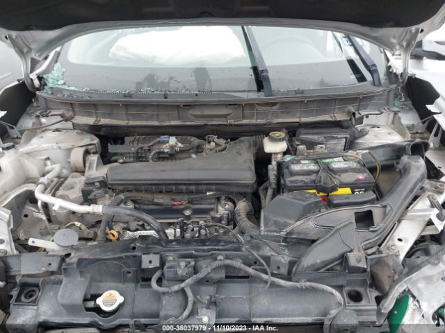 Photo 9 VIN: KNMAT2MT1GP717617 - NISSAN ROGUE 